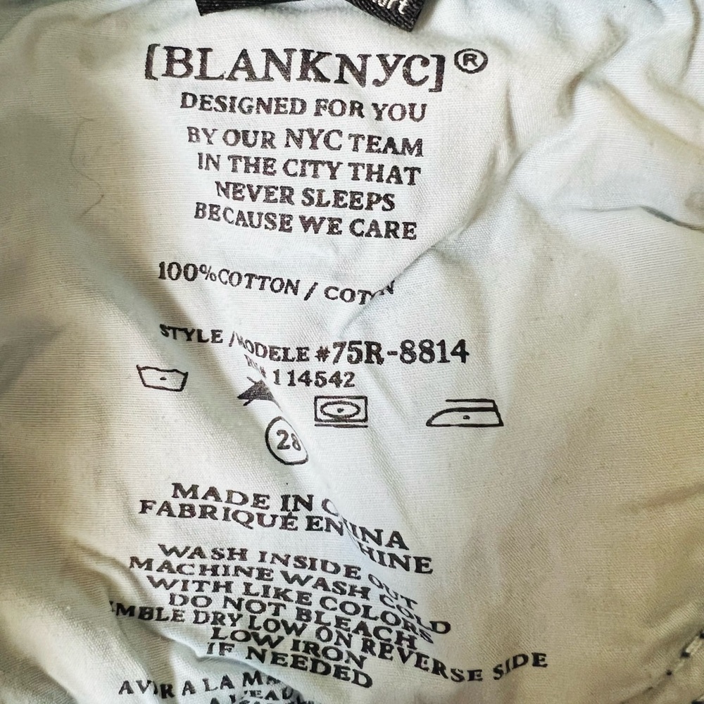 BlankNYC Vintage High Rise Light Wash Distressed Cut Off Denim Shorts - Picture 5 of 9